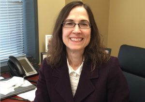 Dr. Sandra Quiatkowski headshot
